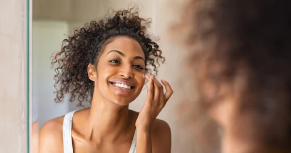 Imagem do post 9 dicas para manter a pele hidratada e rejuvenescida