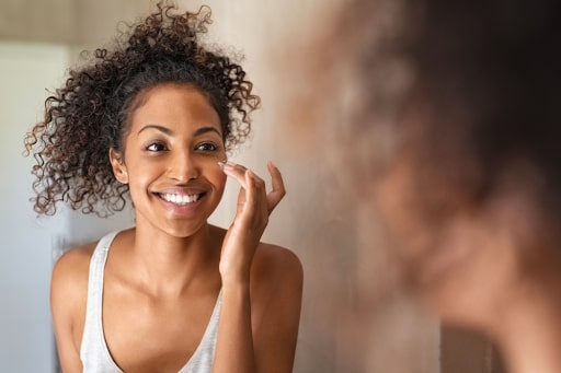 Sua maquiagem pode estar repleta de bactérias! - Blog